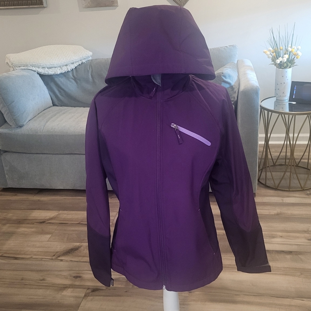 Free Tech lightweight Hooded Jacket Raincoat